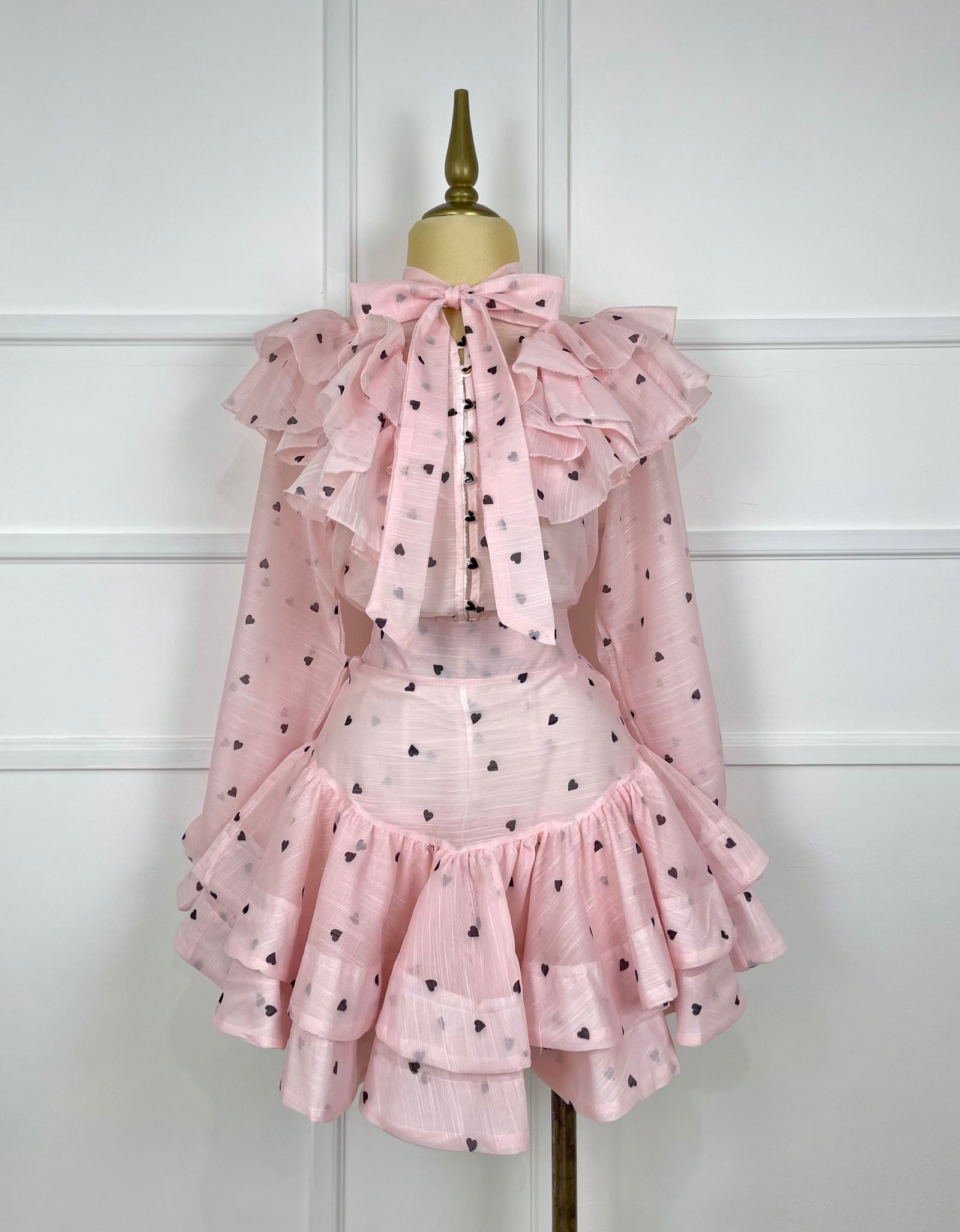 Set rosa con corazones