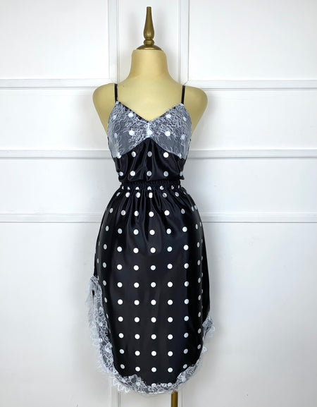 Set polka dots satín con encaje