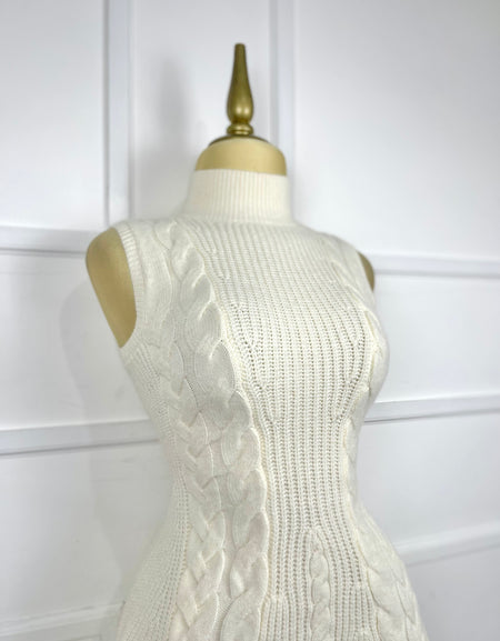 Vestido crema halter tejido