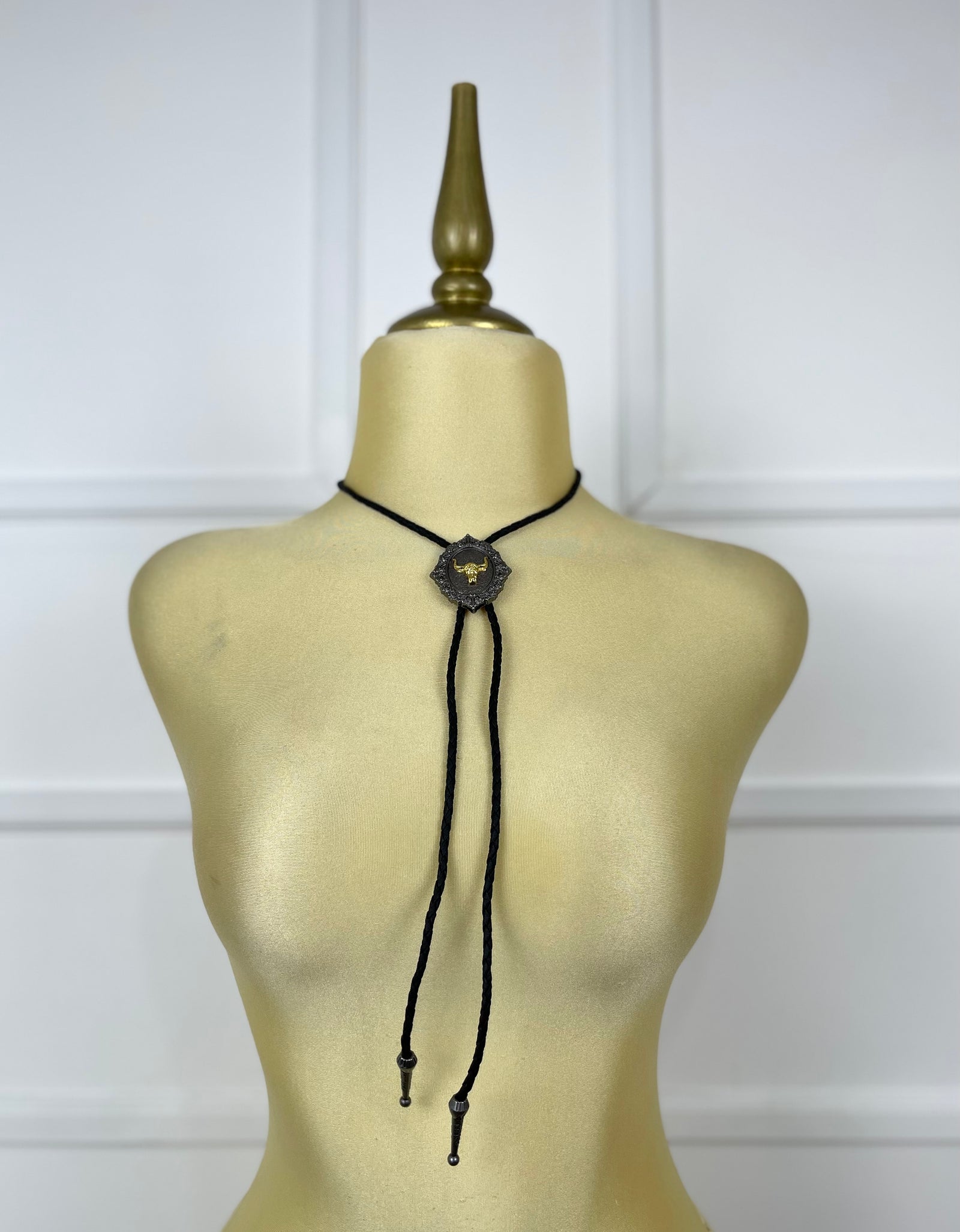 Collar vaquero vaca dorada