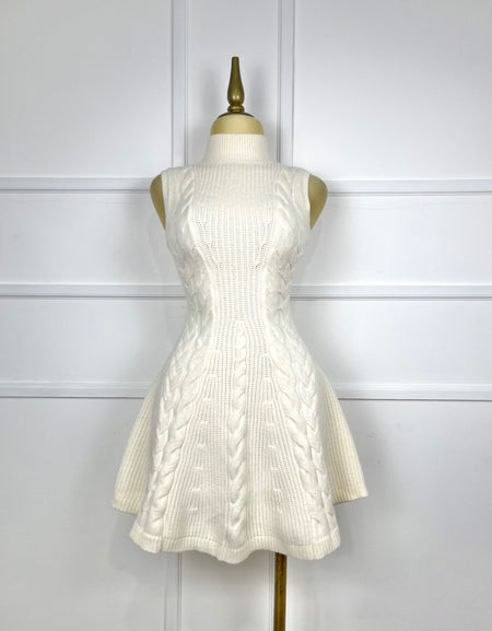 Vestido crema halter tejido