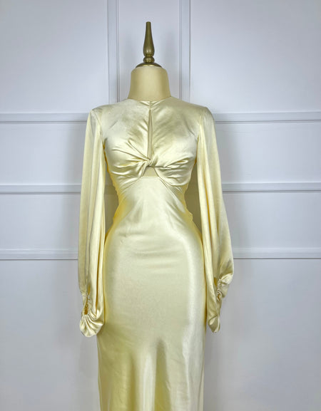 Vestido amarillo manga larga