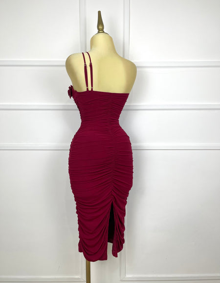 Vestido tinto drapeado