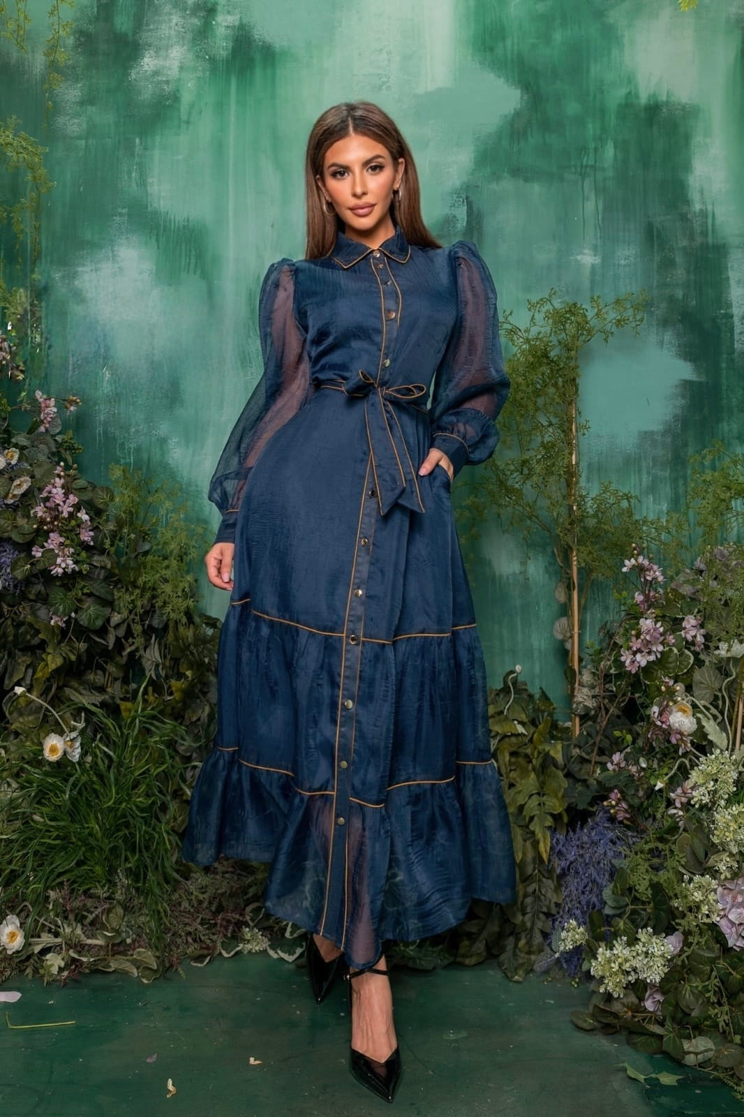 Vestido azul marino tipo gasa con listón