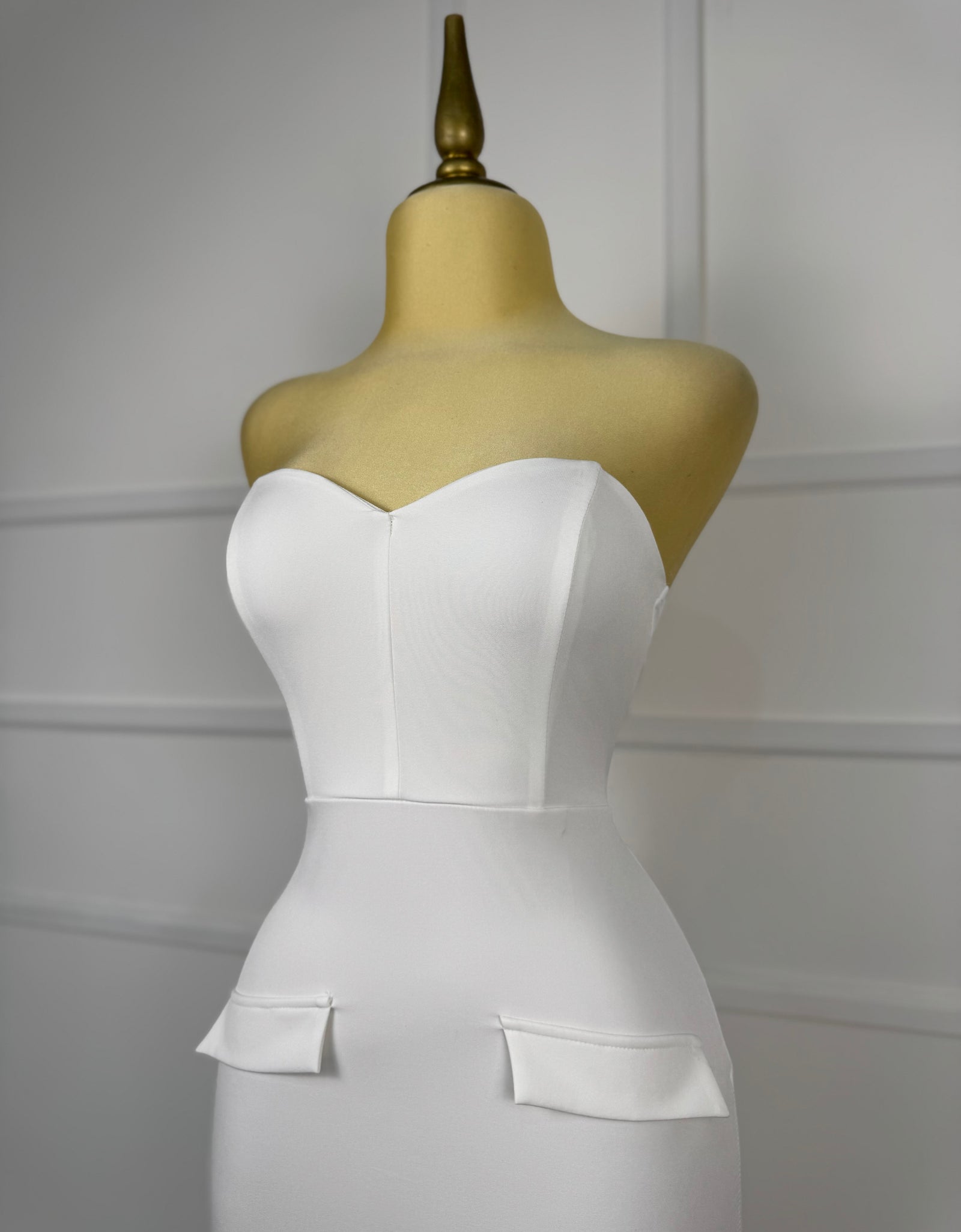 Vestido blanco midi strapless