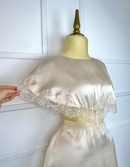 Vestido champagne satín encaje