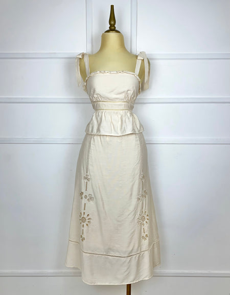 Set beige con flores