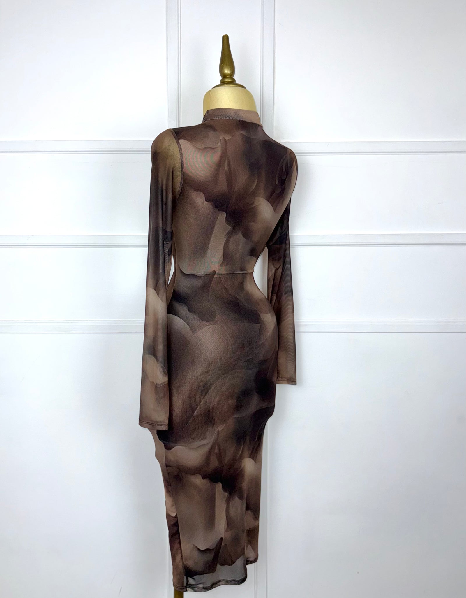 Vestido café multi mesh