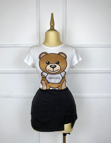 Blusa blanca con osito de pedrería