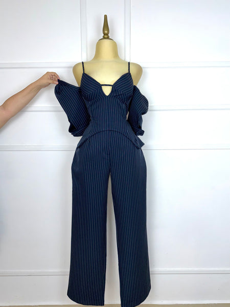 Set navy con líneas