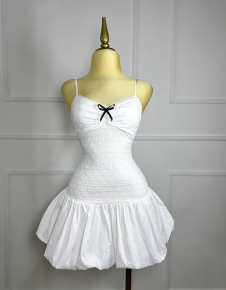 Vestido blanco encaje globo con moñito