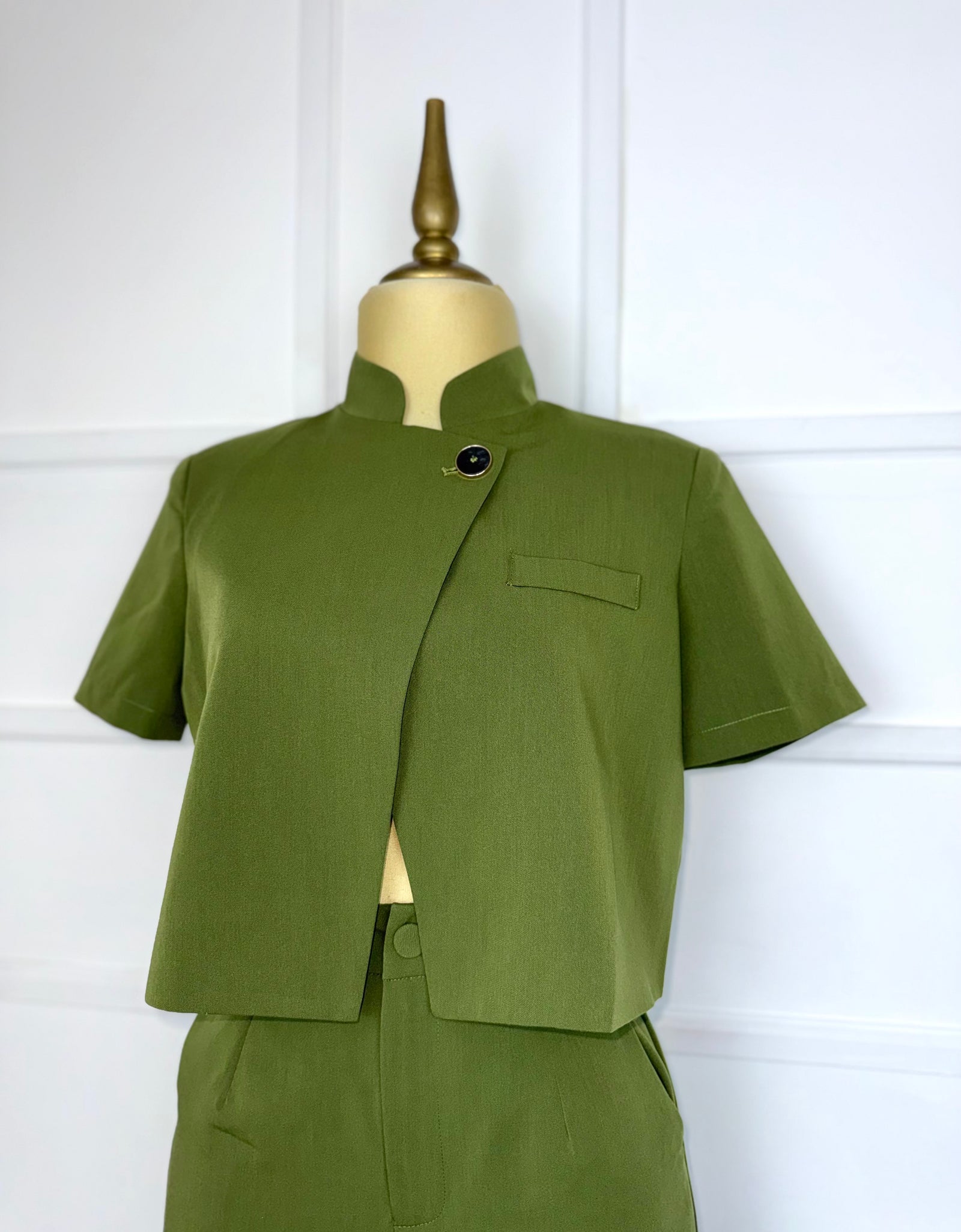 Set verde con hombreras