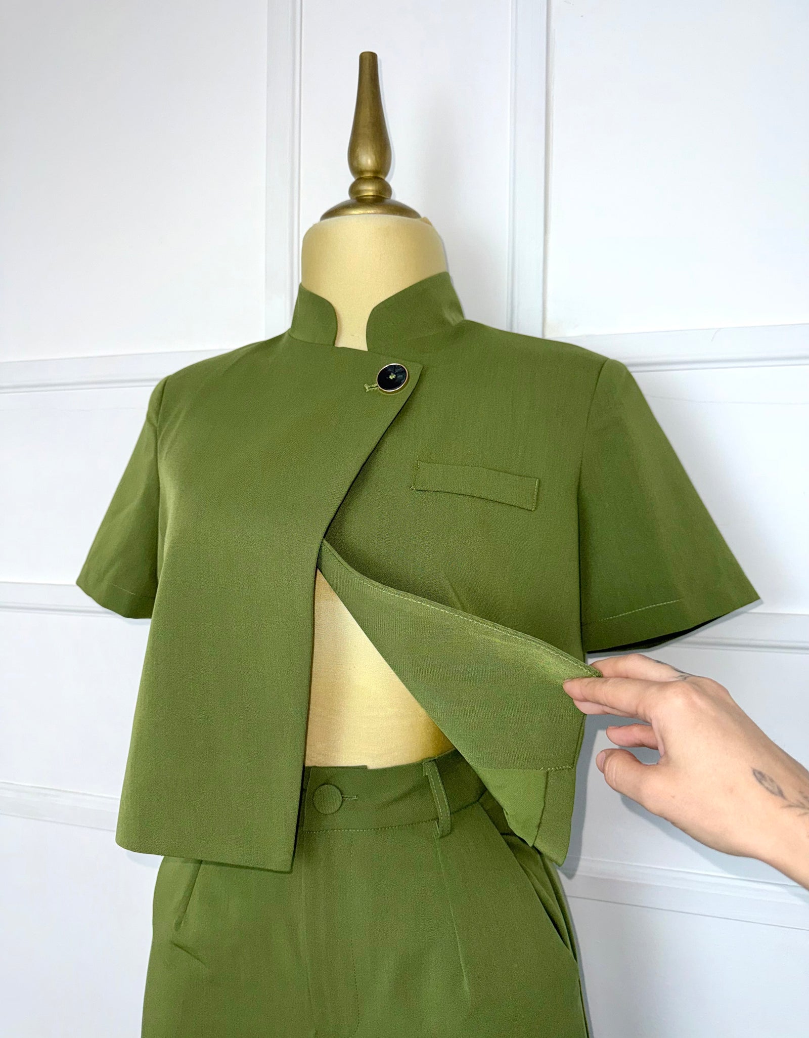 Set verde con hombreras