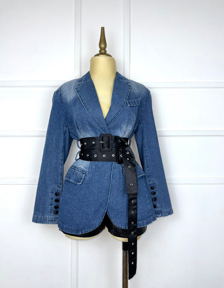 Blazer de mezclilla con cinto