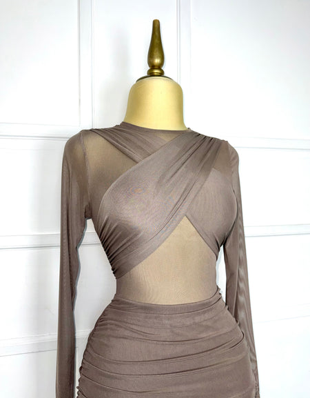 Vestido mesh midi con drapeado